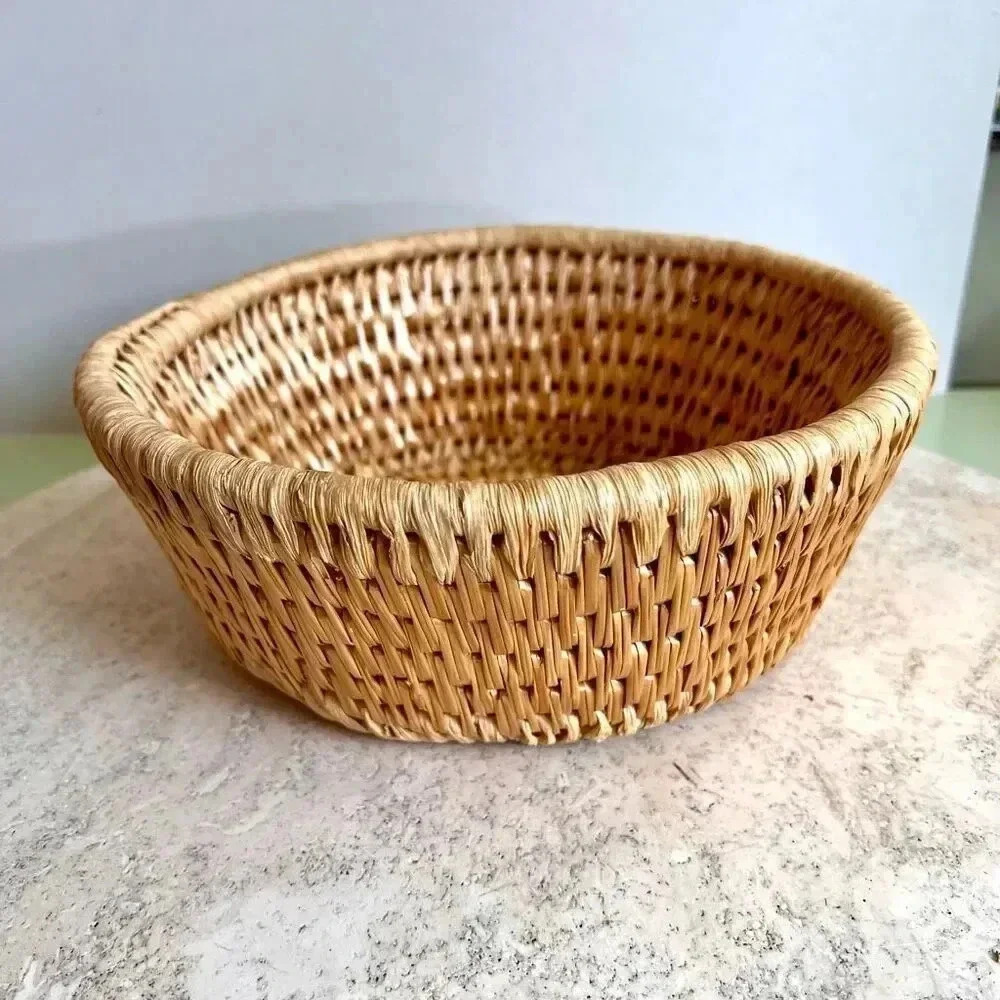 Vintage Handmade Hand Woven Weave Large Basket Bowl Round Tan 9.5 x 4"